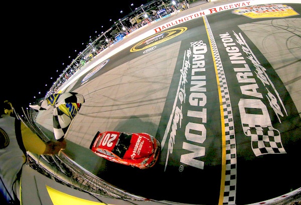 Matt Kenseth! A great rally to win the Southern 500, on a disappointing night for Kyle Busch