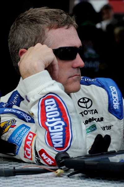 Bobby Labonte suddenly at a crossroads